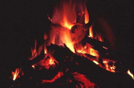 20070306002708-fuego-gr.jpg