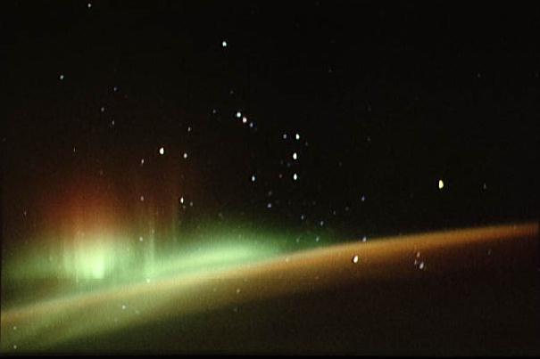 aurora_orion_sts59_big.jpg